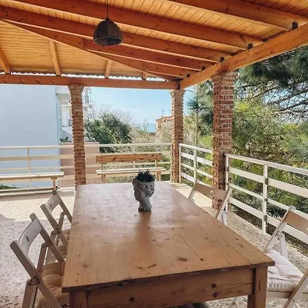 Paradise House *